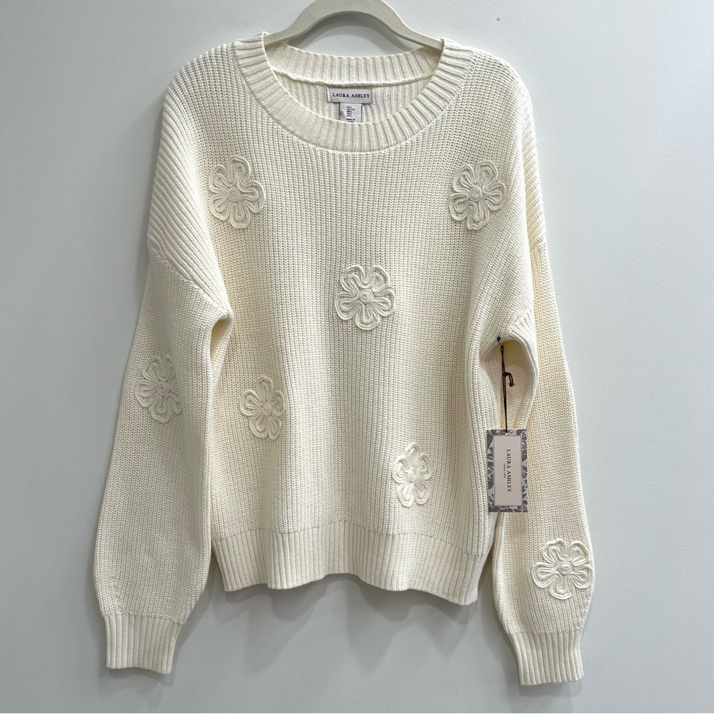 Laura Ashley floral embroidered applique ribbed crewneck sweater cream large